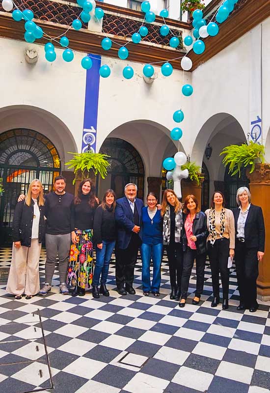 ESCUELA ARGENTINA MODELO