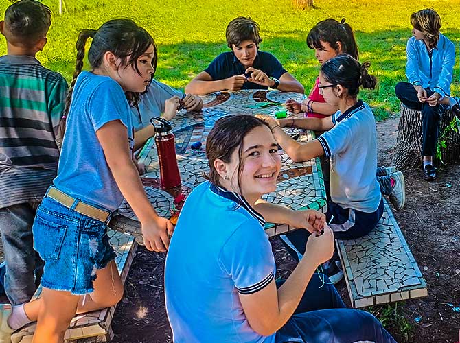 ESCUELA ARGENTINA MODELO