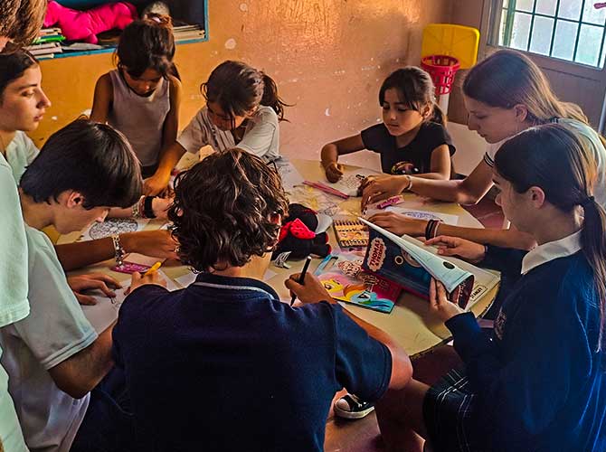 ESCUELA ARGENTINA MODELO