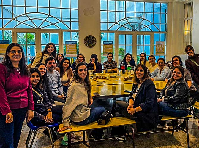 ESCUELA ARGENTINA MODELO