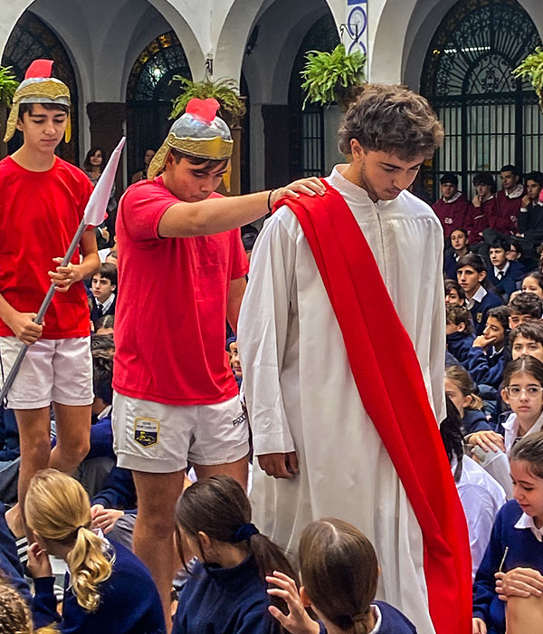 ESCUELA ARGENTINA MODELO
