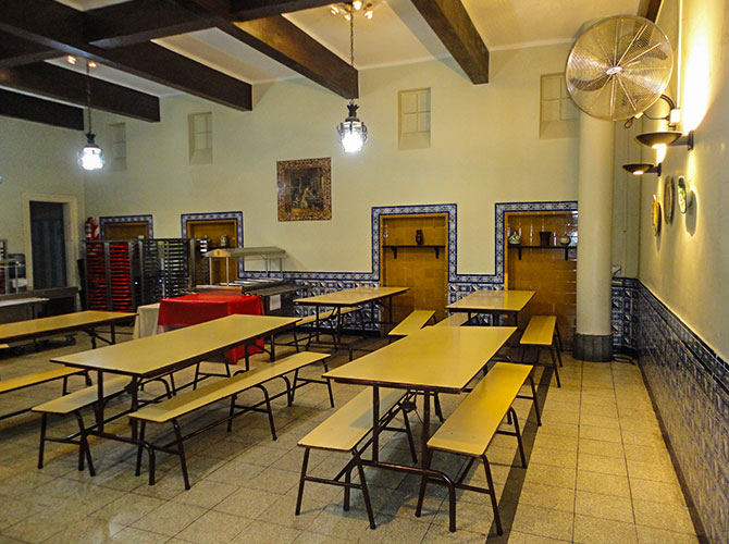 ESCUELA ARGENTINA MODELO