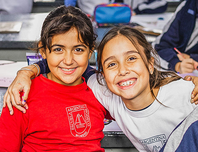 ESCUELA ARGENTINA MODELO
