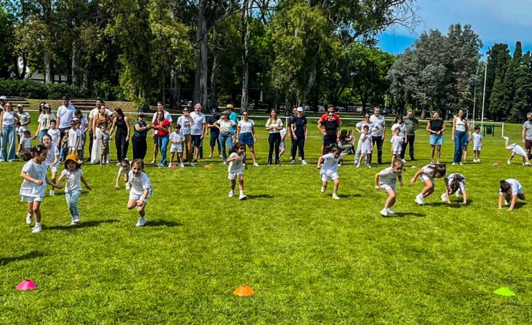 ESCUELA ARGENTINA MODELO