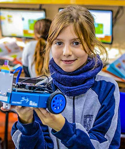 ESCUELA ARGENTINA MODELO