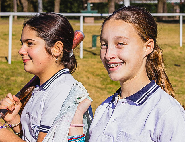 ESCUELA ARGENTINA MODELO