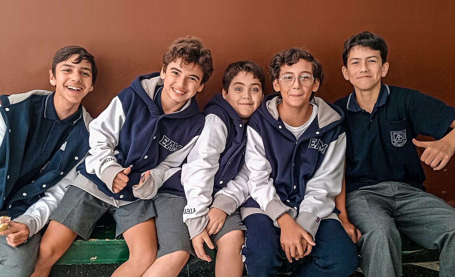 ESCUELA ARGENTINA MODELO