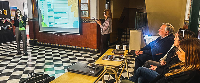 ESCUELA ARGENTINA MODELO