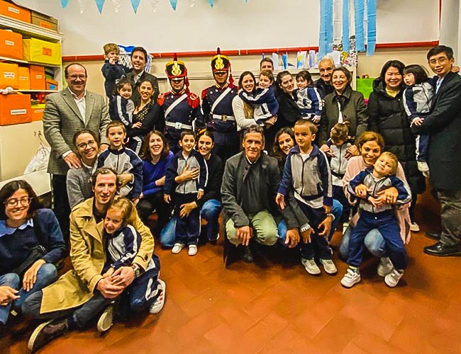 ESCUELA ARGENTINA MODELO