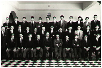 PROMOCIÓN 1967 • ADELL, Oscar Alberto. ALFARO, Carlos Enrique. ALVAREZ TRIFONE, Agustín. AMADO CATTANEO, Roberto. BALBIANI, José Antonio. BAVA, Horacio Jorge. BEAUX, Alberto José. BEN, Eugenio. BOMCHIL GARCIA MARTIN, Máximo L. BRAUN, Pablo. CALA, Eduardo Horacio. CASTAGNINO, Carlos A. CASTIGLIONI, Bruno. CASTRO FANJUL, Carlos A. CERRELLA, Genaro Vicente. CIVALLERO, Alfredo M. COSSIO, Ricardo Juan. DANNA, Livio J.T. DELLEPIANE, Jorge Eduardo. EDELSTEIN, Pablo D.S. FABBIANI, Raúl A. FERNANDEZ, José María. FRANCK, Carlos M. FRANCO, Ramón Horacio. GHIRALDO, Esteban Alfredo. GOMEZ, Armando Enrique. GOMEZ, Francisco José. GONZALEZ CARVAJAL, Héctor Oscar. GRIFFI, Eugenio H.J. GRILLO, Guillermo A. GRIMALDI, Arturo J.M. GUEVARA, Raúl J. GUZMAN, Raúl Martín. HERNANDEZ, Prudencio A. HOTER, Guillermo R. JORDANA, Carlos Enrique. LAMBERT, Ronaldo Pedro. LAXAGUE, Juan Carlos. LEIGUARDA, Joaquín. MACHADO, Ricardo Gonzalo. MALLMANN, José Esteban. MARTINEZ, Edgardo Julio. MARTIRE, Horacio. MENDEZ, Enrique Adrián. MICHELOUD, Eduardo Alberto. MORGAN, Jorge Julián. NICASTRO, Carlos Alfredo. ORTEGA, Fernando José. PEREZ MENDOZA, José Luis. QUINTANA, Alberto Ramón. QUINTANA, Eduardo Jorge. REAL, Marco Aurelio. REMORINO, Mauricio Ricardo. ROCCATAGLIATA, Ernesto. RODRIGUEZ MOLNAR, Héctor G. ROSANO, Roberto Oscar. SCHIAVONE, Alfredo Emilio. SILVETTI, Ricardo Juan. TADDEO, Horacio Carlos. VALLDENEU VOLTA, Jorge Juan. VAZQUEZ, Patricio. VILLAR, Néstor Luis H. ZACCHI, Enrique Guillermo. ZEMBORAIN, Luis. ZOLEZZI, Ángel Carlos.