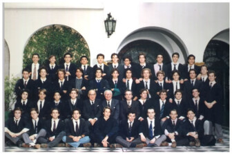 PROMOCIÓN 1992 • AIRASCA, Santiago Ernesto. ARACAMA, Andrés Martín. ARDIGO, Jimena. BALADE, Cecilia Inés. BOGGINO, Flavia. BRUZZO, María del Pilar. BULLRICH, Catalina. BUSQUET, Nicolás. CAMPOS, Carolina Victoria. CAPRILE, María Paz. CAPUTTO, Juan Martín. CHIARADIA, Marcela. DALLA VIA, Jerónimo Luis. D’AMORIN LIMA NOVO, María Lucila. DE ANCHORENA, José Francisco. DUMAS, Juan E. ESCUDER, Julián Matías. ETCHEVERRY, Carla Paola. FABBIANI, Mariana Paula. FAKS, Rocío Carolina. FERNANDEZ LAPLACE, Diego. FRONZA, Sistiana. GAMBOA, Juan María. GARCIA MATA, Soledad. GASQUET, Marcela Ursula. GATTONI, Mariana. GIRARDI, Santiago. GOLDSCHMIDT BARRIO, Mariano E. GONZALEZ LERA, Dolores. GOÑI, Catalina. HELLEMEYER, Federico. HOPFF, Sebastián María. IRIARTE, Tomás. JAKOB, Walter Alfredo. JALIKIS, Florencia Giselle. JAUREGUI, Martín Miguel. KENT, Valeria. LANDGRAF, Ana Bárbara. LEE, Hye Sung. LITARDO, Raul Ignacio. LLINAS, Mariano. LOPEZ ZUBIAURRE, María del Rosario. LOZES, Mariano Martin. MACHIAVELLO, Natalia. MACRI, Esteban Augusto. MAGNASCO, Lucas Pablo Raul. MARTIN, Inés Gabriela. MARTINEZ RIVIERE, Christian. MOGLIA, Alejandro. MORALES BALLEJO, Juan Cruz. MUCCIOLO, Jorge Nicolás. NEIRA ECHEVESTE, María Fernanda. NUÑEZ, Pedro Fernando. PACIAROTTI, Leandro Carlos. PENAS, Diego Ramón. PIROLO, Juan. POMBO, Florencia. PORCARO, Alejandro. RAMOS LANATI, Alicia Lara. RAMOS MEJIA, Juana Inés. RICCARDI LOPEZ, Marcelo. RODRÍGUEZ, María Florencia. RODRIGUEZ GARCIA, Ximena. RODRIGUEZ LARRETA, Juana. RUOCCO, Esteban Luis. SACHERI, Delfina. SANCHEZ DE BUSTAMANTE, Soledad. SANCHEZ VELA, Rocío. SANTOS MUÑOZ, Macarena. SANZ, Carola. SERVENTE, Diego. TIDONE, Carlos María. TOMAS, Gabriel Andrés. VEIGA, Francisco José. VERSTRAETEN, Iván Miguel. WELLISCH, Alejandro Diego. ZAFFORE, Carolina. ZAIDMAN, Francisco. ZANALDA RINALDI, Tomas Ezequiel.
