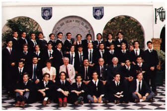 PROMOCIÓN 1994 • AGUADO, María Alejandra. ALVAREZ GAIANI, María Gimena. BALDESSARI, Carlos Martín. BALTAR, Agustín. BARAYOBRE, Gaspar. BAYNAUD, Christian Herve. BENGOLEA, Agustina María. BRUNI, Martín. BUCCOLO, Ricardo. BUSSO CASATI, Juan Martín. CALE, Julieta. CAMEO, Malena. CARVALHO FOGACA DE MEDEIROS, Carmela. CERRELLA, Mariano. COELLO FORTES, Elena. CORRAL SAN MARTIN, Santiago. CORTESI, Santiago Ezequiel. DALLA VIA, Ignacio Juan. DE ANDREIS, Federico. ESPOSITO, Rubén. ETCHEVERRY, Lorena Paula. FALCIONI, Javier. FERNANDEZ, Pilar. FRACCHIA, María Eugenia. FUENTES ROSSI, Jose Ignacio. FUTTEN, Víctor Alejandro. GAMONDES, Juan Pedro. GARCIA, Leandro Ernesto. GASQUET, Agustín Tomas. GEROLA, Paula. GOLDSCHMIDT BARRIO, Alejandro Favio. GONZALEZ, Gastón. GONZALEZ, Julián. GRAVANO, Agustin. GUERRUCCI, Leandro Damián. GUGLIELMINO, Guido Antonio. HUME, Martín. IRIARTE, Verónica Andrea. JUAREZ, Marisa Fabiana. KAUFER VINENT, María Mercedes. LAINZ, Máximo Luis. LAPORTA, María Micaela. LAURNAGARAY, Tomás. LEZICA, Eduardo Ezequiel. LOZES, Laura Soledad. MACHADO, Julián Roberto. MAESO, Silvina. MARMOREK, María Fernanda. MARTINEZ PALERMO, Vanina Eugenia. MIRI, Juan Patricio. MOGUILIANSKY PATTIS, Diego Ignacio. MURIAS, Natalia Laura. OLLIVIER, Solange. OTTONE DELFINO, Viviana María. PARADEDA, Florencia Paola. PASTRONE, Cecilia María. PEREZ, Magalí Viviana. PRADA, Carolina. RADIS, Miguel Nicolás. RAFFAELE, María Fernanda. RAFFINETTI, María Ofelia. RODRIGUEZ BAUZA, Mercedes. ROESTEL GALICCHIO, Eleonora Belinda. SALINAS CLIFTON GOLDNEY, Guillermo Javier. SEGHEZZO, María Coloma. SIGNANINI, Agustín Guillermo. SIVORI, Andrea María. SOLARI, Mariano Marcelo. TALLARINO, Noelia Belén. UGRINA COMAJUAN, Natalia María. VILLARREAL, Juan Manuel. WILLIAMS, Mariano.