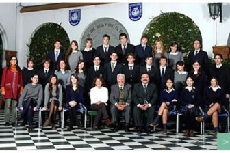 PROMOCIÓN 2004 • ALBARELLOS, Agustín Roberto. ALVAREZ GALLESIO, José María. AQUINO, Santiago. BANFI, Alejo. BARBIERI, Pierpaolo. BARGALLO, Federico. BRITO, Ana Laura. CAMARTINO, Melina. CAPORASO, María Carolina. CAPOZUCCA, María Florencia. CASTRO SUGASTI, Carlos Tomás. CENTENO, Jazmín. CHALI, Yamila. CHICHMANIAN, Agustina. CIFUENTES, Gonzalo José. CLEMENTE, Nadia Sofía. CRISCUOLO, Sofía María Emilia. CURI, Amín. DE LUCIA MOREIRA, Lucía Agustina. DIAZ, Fernando. DUPUY DE LÔME, Tomás. ENRIQUEZ, Matías Ricardo. FAZIO, Tomás. FIORAVANTI, Joaquín. FRANCO MARTINEZ, Santiago Javier. GARAY, Juan Laureano. GEY, Constanza María. GNECCO, Ángeles María. GOGORZA, Gonzalo. GRANCHETTI, Hugo Norberto. GUGLIELMETTI, Francisco. HERNANDEZ, Federico. IRAIZOZ, Juan Fermín. IRIBARNE, Fátima María Eva. JAUNARENA, Juan Pablo. JUAREZ, Sol Sara Luisa. JÜRGENS, Carolina. KELEMEN, María Victoria. LAPORTA, Mariana Soledad. LEMA, Gustavo Andrés. LONGO, Martín. LOPEZ BERZOSA, Mauro. LOPEZ NAON, Magdalena. MANGIONI, Alejandro. MAZARS ODDONE, Lucas Mario. MONACO, María Carolina. MONDEN de GENEVRAYE, Joaquín María Próspero. NOAILLES, Lucio Manuel. OGANDO, Guido Damián. OTEGUI ALVAREZ, José María Francisco. PASTOR, Magdalena. PERALTA RAMOS, Nicolás. PERO, Tomás. RAZQUIN GOÑI, Felipe Javier. RENOM, Romina Soledad. ROCA, María Virginia. RODRIGUEZ LEDERMANN, Andrés Gonzalo. ROSA, Humberto Francisco. RUIZ ESQUIDE CANALE, Maximiliano Héctor. SARAVIA TESTOLIN, Alejandra Priscilla. SCHIFTER, Florencia. SCOUFALOS, Pablo. SIRVEN, Mariana. SOLARI, Carola. STOPPANI, María del Rosario. TAIANO, Federico Nicolás. TATE, Andrés. TROVATO, Ignacio. TUNICA, María Josefina. VALIN, Nicolás Alberto. VIDAL, María. VILELA, Gastón. VIOLA, María Agustina. WILKOWSKI, Carolina. YOMA, Carmen María.