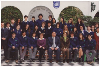 PROMOCIÓN 2009 • Final de 5º A: ROSATTO, Agustina. SIABA SERRATE, Pedro Eduardo. SORRENTINO LANDÓ, Lucía. TRELLES, Agustina. TROIELLI, Julieta. TROVATO, María Victoria. VARELA, Inés María. WILKOWSKI, Sofía. 5º B: ALVAREZ GALLESIO, Juan Pablo. BÁEZ DIÉGOLI, Federico. BARRACO, María. BETTATI, Favio Víctor. BORLA, Carmen. BOSCH, María Pilar. BURNES, Agustina. CARRERAS, Mariano Luis. CATTA, María Victoria. CONFALONIERI, Juan José. FERNÁNDEZ SMITH, Tiffany Heather. FONSECA THORNER, Santiago. GAUTO PUIGBÓ, Facundo Santiago. GONÇALVES DA SILVA, Blenda. GONZALEZ BERGEZ, Tomás. ILNER, Victoria. KIKUCHI, Francisco. LEMOS, Agustina Laura. LOZADA BIEDMA, Marcos. LOZZIA, Micaela. MARTIERENA, Santiago. MONTESINOS, María Fernanda. MOON, Evelyn. PEÑA, Victoria María. SÁNCHEZ CHECCA, Ignacio. SÁNCHEZ NOVAS, Delfina. SELLA, Nicolás. SOSA HADDAD, Matías. SOUTO, Agustina. 5º C: AMESTOY, Ignacio José. AUN SANTIAGO, Guido. BARELLO, Franco Martín. CABRED, Rosario. CAINZO, Martín. CALDERON, María Camila. CRESPO GORRITI, Francisco Gustavo. DOCTOR, Luciana. ECHEGARAY, María Luján. FERNÁNDEZ, Kevin Tomás. FRACCHIA, Fernando Nicolás. GÓMEZ ALZAGA, Celina. KIM, Florencia Sol. LABURU GIBAUT, Julen. MAMONE SONEIRA, Guido Pablo. MEREGA, Milagros. MÓNACO, Luciano Manuel. QUAGLIARDI, Tomás Jorge. RACIMO, Martín. SALZMANN, Victoria. URDAPILLETA, Laura Martina. VEGA, Romina Constanza de la. ZANNI, Carolina.