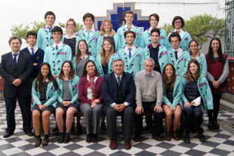 PROMOCIÓN 2017 • 5º A: BALBIS, Franco. BALDUZZI, Pablo Lucas. BLASCO, Carmen Beatriz. CAZENAVE, Ignacio. CEARRAS, Juan Ignacio. DAURAT, Camila. DELCASSÉ, Santiago. FEDERICO, Alejandro Nicolás. GUERRERO MÜLLER, Manuel. GUILLEM, Camila. IGLESIAS AZZAM, Felipe. INK, Carolina Julieta. LAURO, Franco Alfonso. MARANGÓS, María Martina. MÉREGA, Roberto Arturo. MINOTTI, María Lourdes. NEGRI RICO, Florencia Lucía. STAHL, Lucía. SZABO, María Valentina. 5º B: ALONSO LAKKIS, Fernando N. BALUMELLI BECONI, María Carolina. CANO, María Florencia. CHARLIN, Martina Abril. DAURAT, Macarena. DIAZ, Francisco. DIMITROV, Luciano Dimitre. GONZÁLEZ, Milagros. KAZAKEVICH, Melany Belén. LÜBECK, Victoria. MAC DONALD, Martina. MARQUEZ, Joaquín. NEMESIO, Gonzalo. REMBOSKI BOUZON, Mikhael Gabrio. ROSETTI MOTA, Luana Victoria. VERDIER PEDRETTI, Victoria.